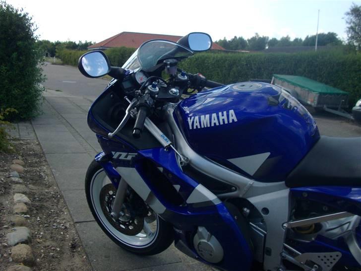Yamaha YZF R6 *SOLGT* billede 6