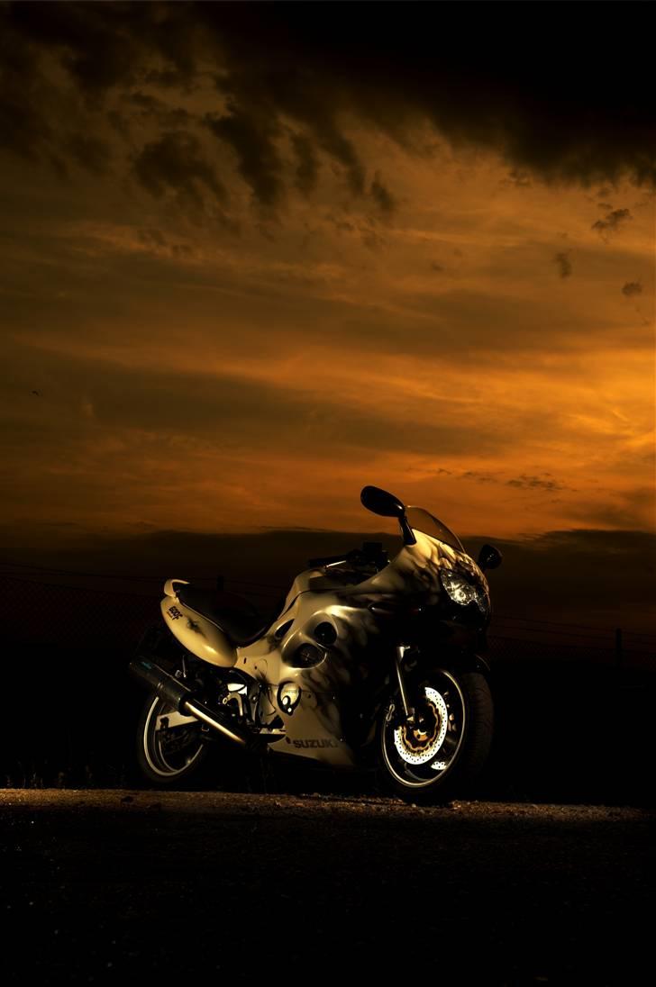 Suzuki gsx 600f (Airbrush) SOLGT billede 4