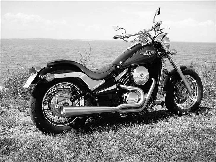 Kawasaki VN 800 A (Solgt) - Også flot i sort/hvid billede 2