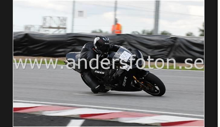 Kawasaki ZX6 RR Baneracer #SOLGT# billede 3