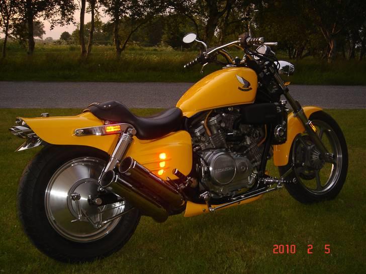 Honda VF 750c Super Magna billede 6