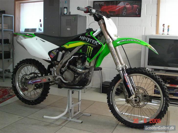 Kawasaki KX250 billede 9