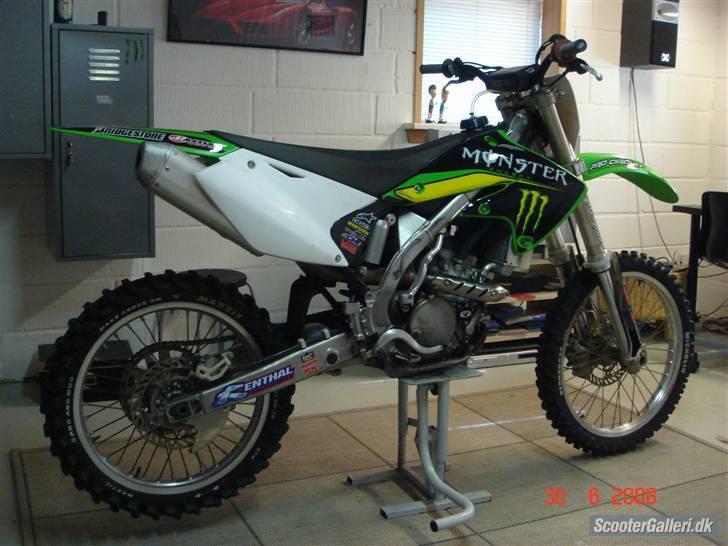 Kawasaki KX250 billede 12