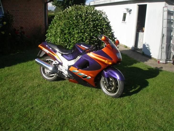 Kawasaki zzr1100 model 93´ billede 4