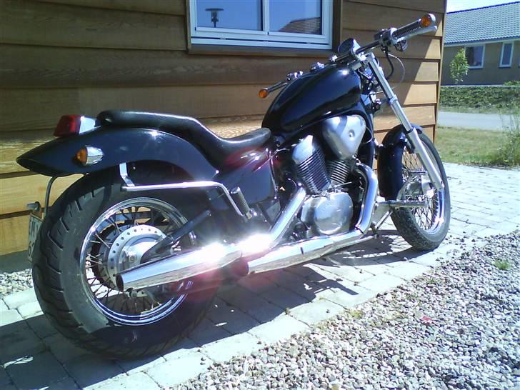 Honda vt 600 shadow billede 1