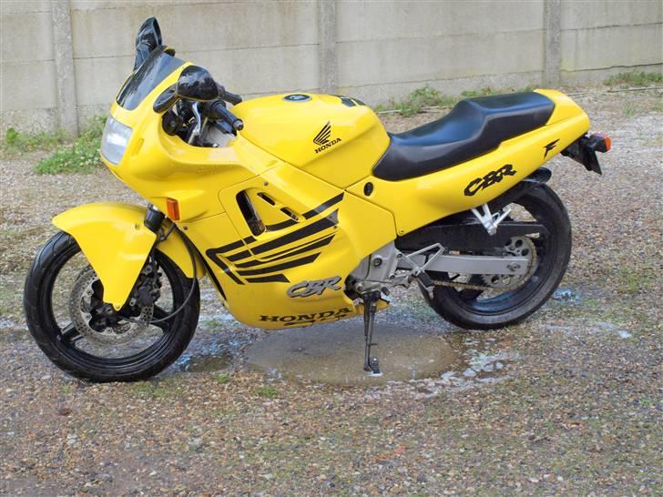 Honda cbr 600 f billede 3