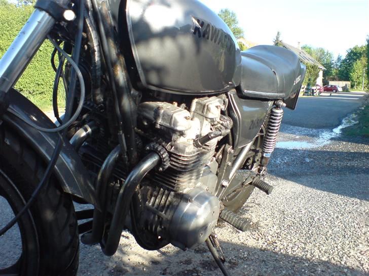 Kawasaki z650 billede 4