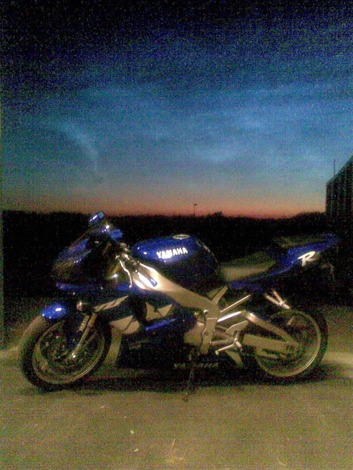 Yamaha yzf 1000 R1 billede 17