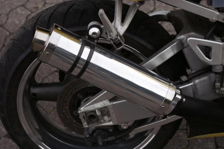 Suzuki GSXR 750 SRAD- billede 4