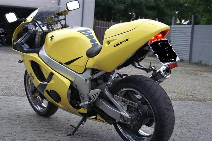 Suzuki GSXR 750 SRAD- billede 8