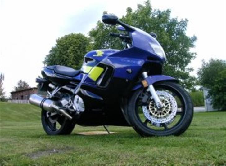 Honda cbr 600 f3 billede 1