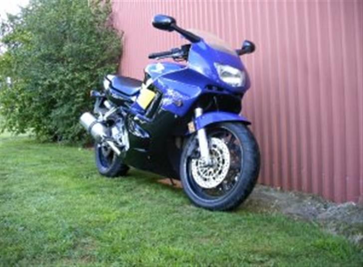 Honda cbr 600 f3 billede 4