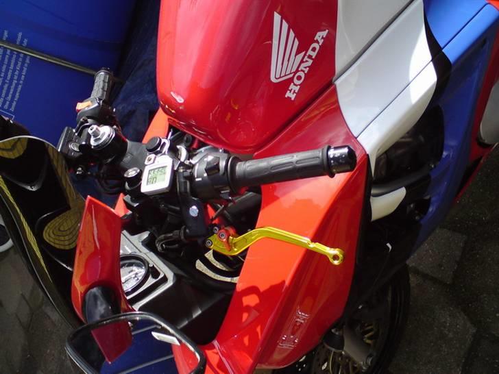 Honda CBR 600 F3(solgt) billede 11
