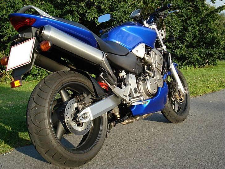 Honda Hornet 900 (SOLGT) billede 6