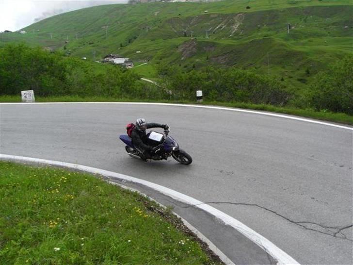 Suzuki SV 996 Standard - Med fuld oppakning igennem Dolomitterne i 08 billede 15