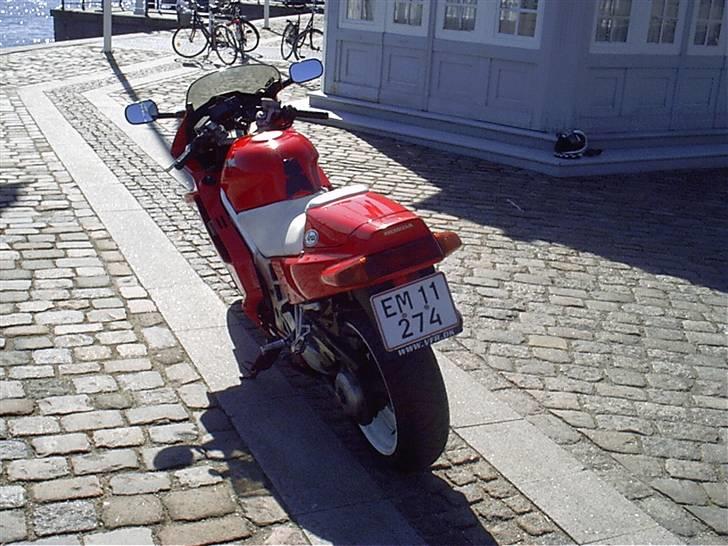 Honda VFR RC36 billede 6