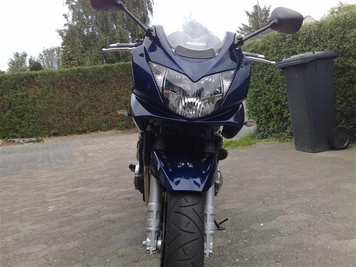 Suzuki GSF 1200 SA **SOLGT** - så blev der monteret mini LED(diode) blink....nice nice billede 19