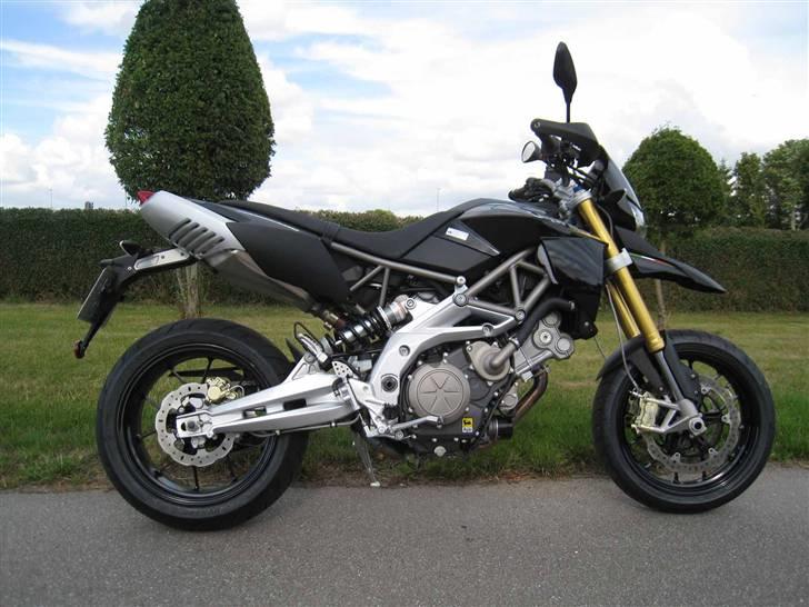 Aprilia SMV 750 Dorsoduro - SOLGT - Supermotard billede 2