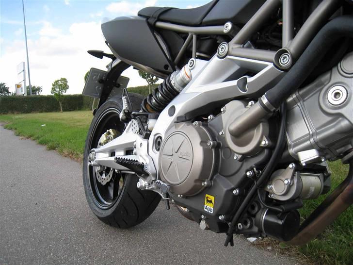 Aprilia SMV 750 Dorsoduro - SOLGT - 750 cm3 billede 6