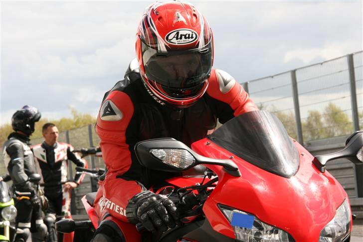 Honda CBR 1000 RR Fireblade billede 1