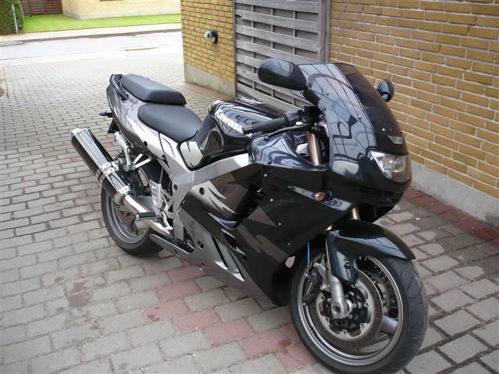 Kawasaki zx9r *SOLGT* billede 1