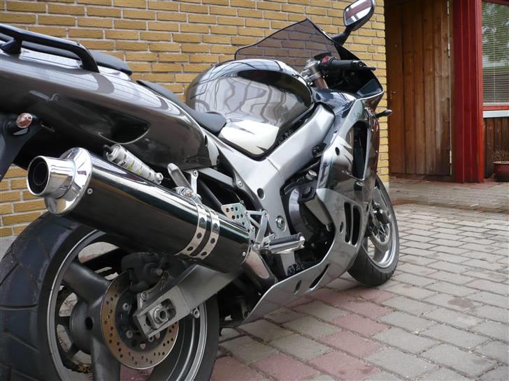 Kawasaki zx9r *SOLGT* billede 2