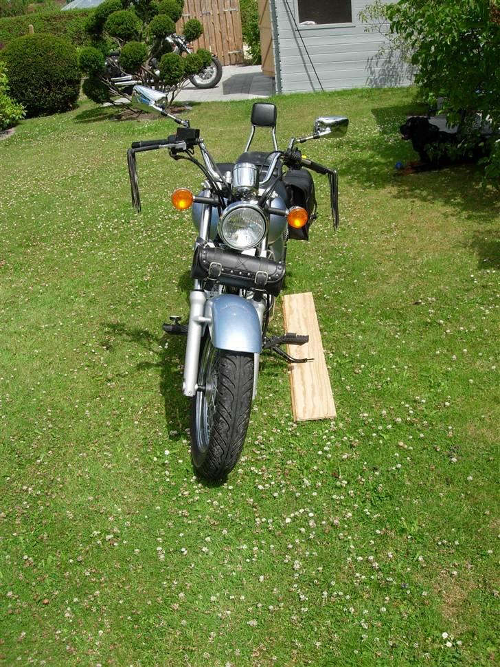Suzuki MARAUDER billede 2