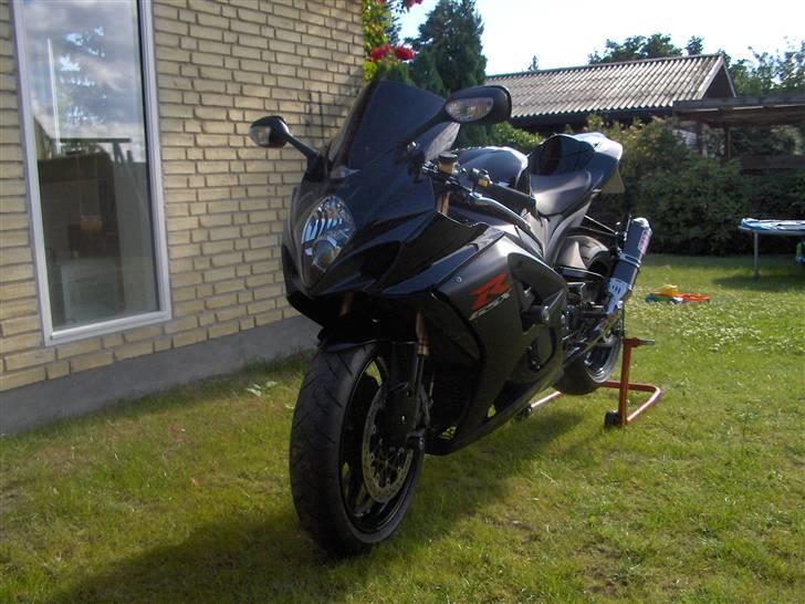 Suzuki gsxr 1000 k7 billede 3