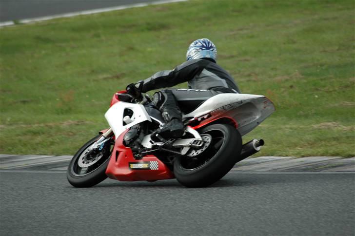 Yamaha R1 (Baneracer) billede 14