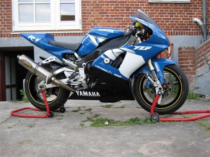 Yamaha R1 (Baneracer) billede 16