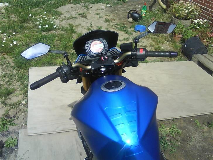 Kawasaki Z 1000 (solgt) billede 8