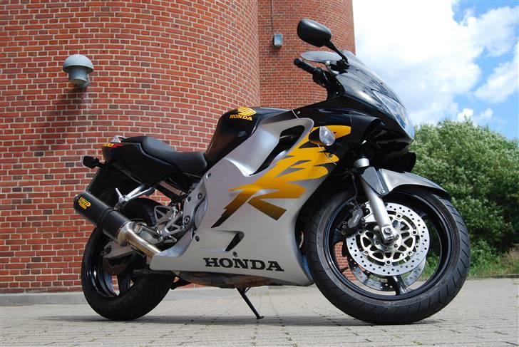 Honda cbr 600 f4 !SOLGT!  billede 13