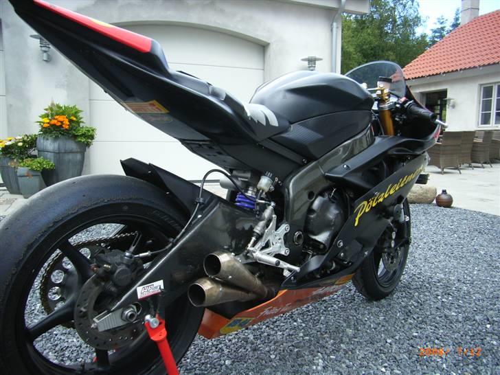 Yamaha YZF R6 (solgt) billede 4