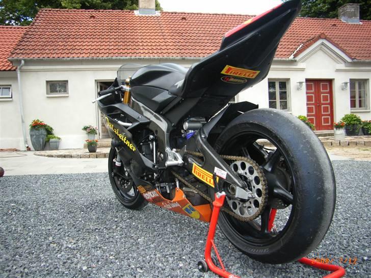 Yamaha YZF R6 (solgt) billede 5