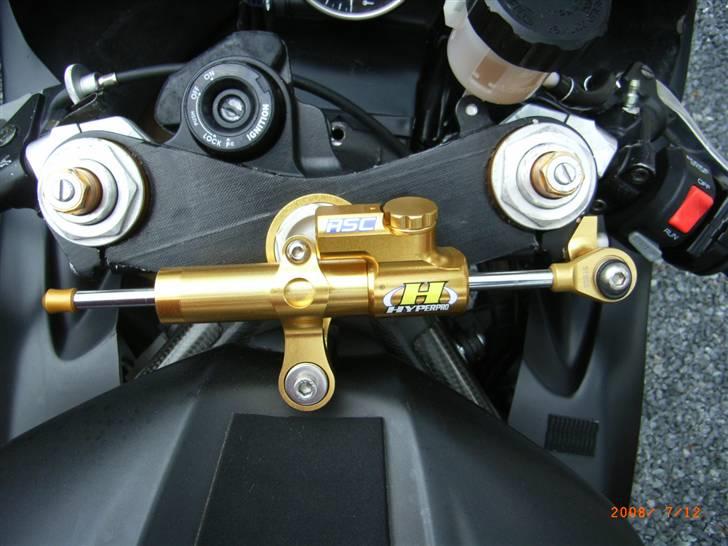 Yamaha YZF R6 (solgt) billede 6