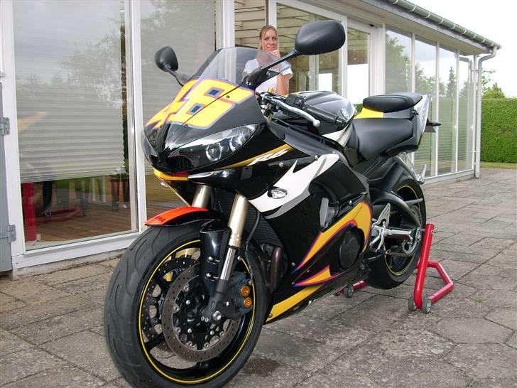 Yamaha R6 - Rossi billede 2