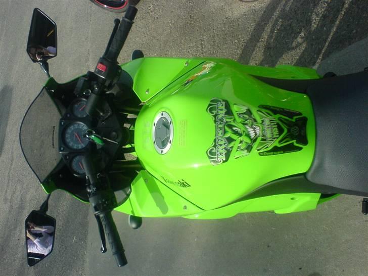 Kawasaki Ninja 250R billede 4