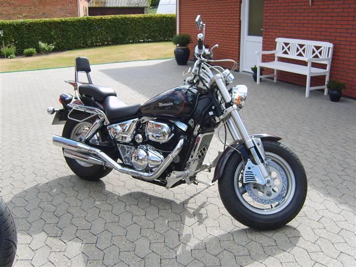 Suzuki vz 800 billede 1