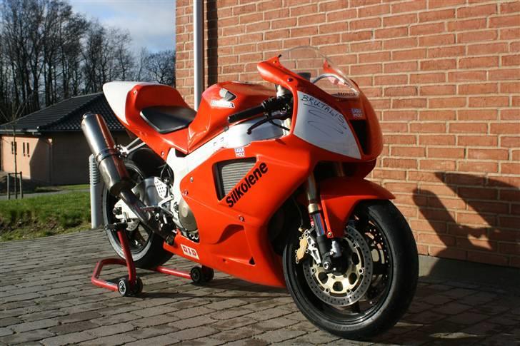 Honda VTR1000SP2 - Brutalis gemmer sig stadig derinde.. billede 9