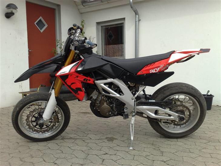 Aprilia SXV  550 Motard billede 1