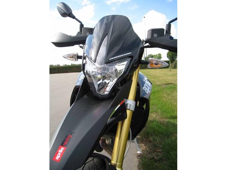 {{currentPhoto.altText}} billede {{currentPhoto.number}}