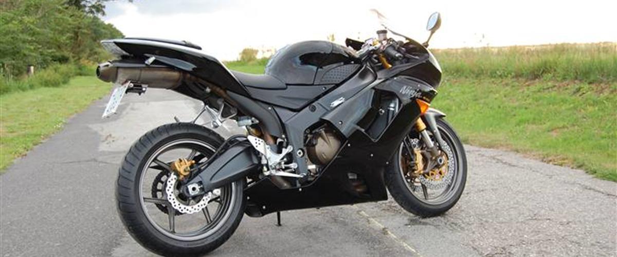 bekræft venligst Joseph Banks pilfer Kawasaki Ninja zx6r 636 Til salg 78000 kr - 2006 - Min første mc, og den  trækker...