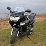 Suzuki GSX 600 F Solgt