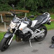 Suzuki GSR 600 (SOLGT)