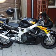 Honda CBR900RR