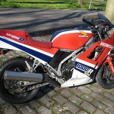 Honda VF1000R