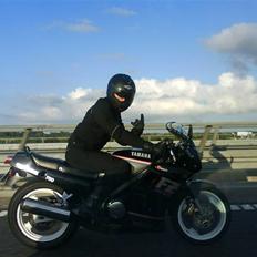 Yamaha FZ 750 Genesis (Solgt)