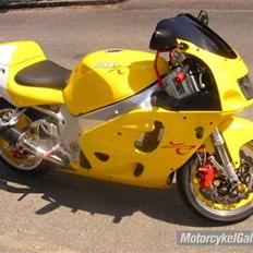 Suzuki gsxr 750 Det Gule Lyn