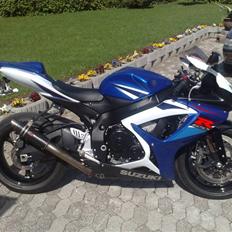 Suzuki  gsxr 750 ( solgt )