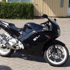 Honda cbr 600 f2